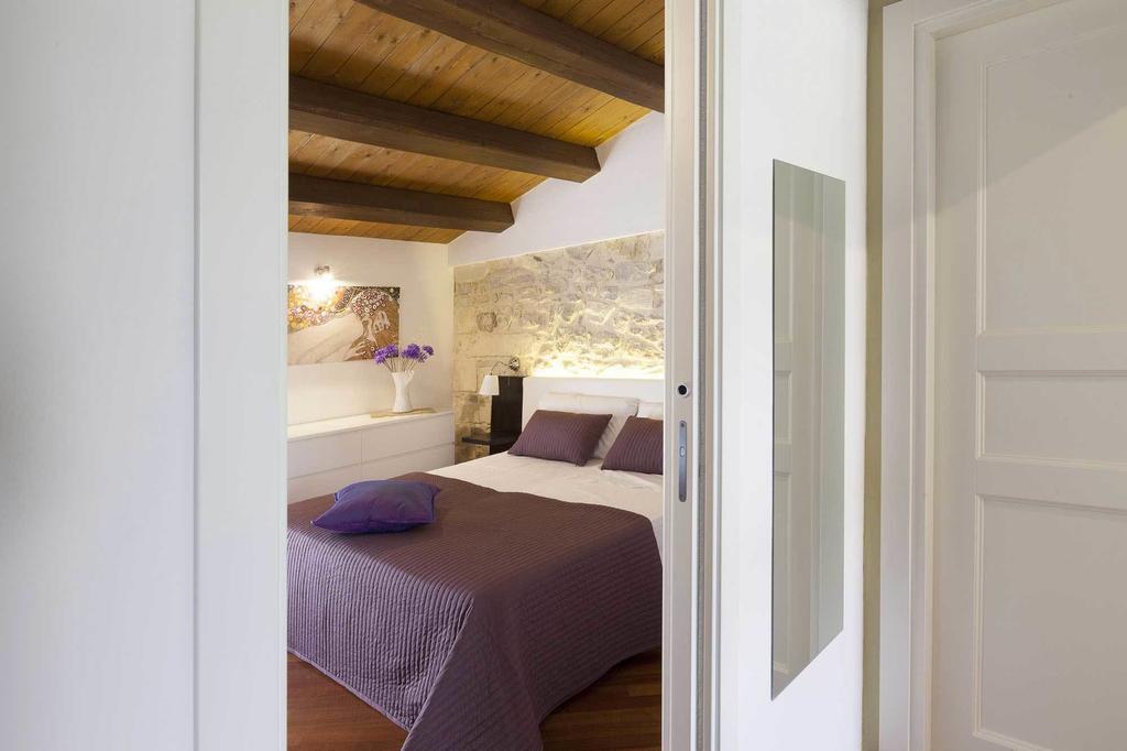 Casa Hybla Apartment Ragusa Cameră foto