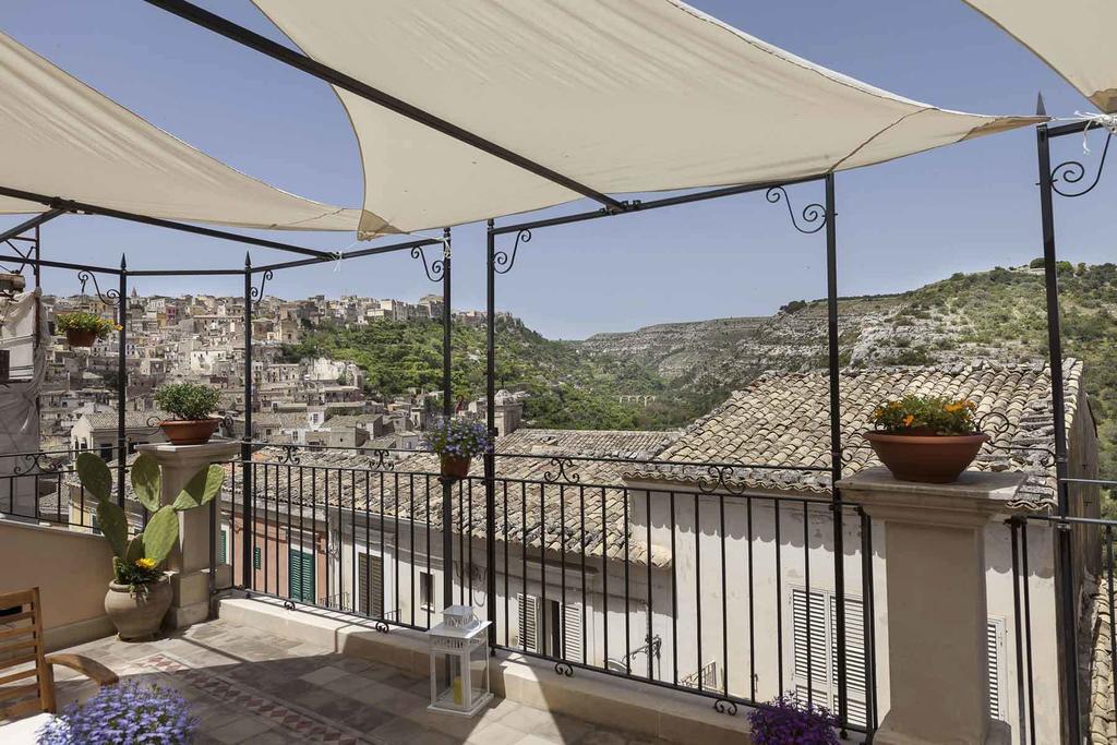 Casa Hybla Apartment Ragusa Cameră foto
